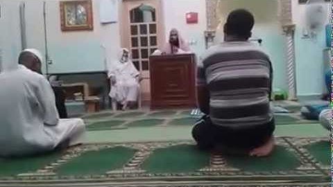 من اجمل ماسمعت لقراءة القرآن الكريم *** الشيخ منير فرجاني*** مسجد الكوثر بوادي سوف