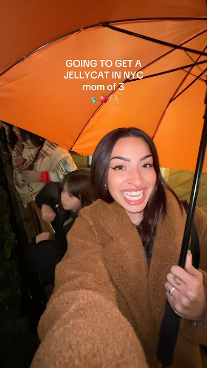 Jelly cat haul in NYC as a mom of 3 #motherhood #marriage #millennials #mom #momlife #parents