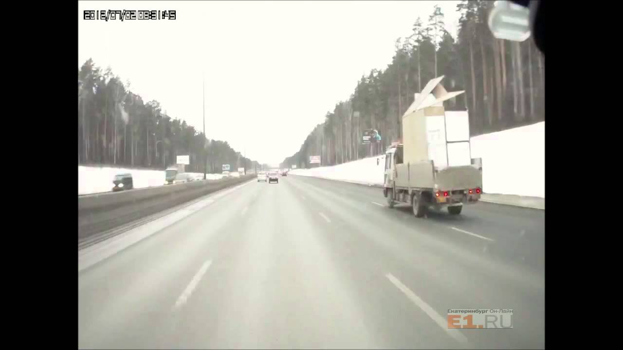 Мерседес на кольцовском тракте