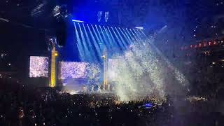 Tate McRae - greedy - Miss Possessive Tour - live at O2 Arena Prague 10.6.2025 - Extended outro