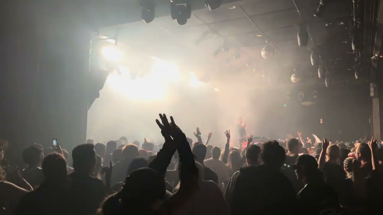 PEEKABOO (intro) @ Eyes Wide Open Tour - Commodore Ballroom Vancouver 2024