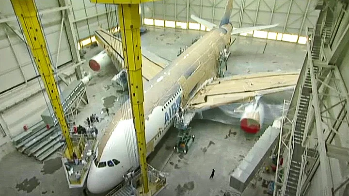 How is the Largest Aircraft in the World Manufactured?