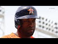 Yordan Álvarez exits game early