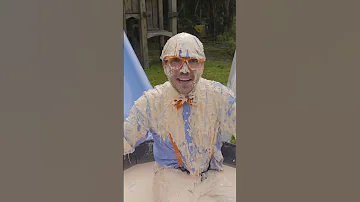 Blippi Learns To Spell With OOBLECK Blippi Shorts 