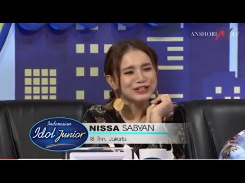 ROSSA NANGIS LIHAT NISSA SABYAN NANYI DI INDONESIAN IDOL