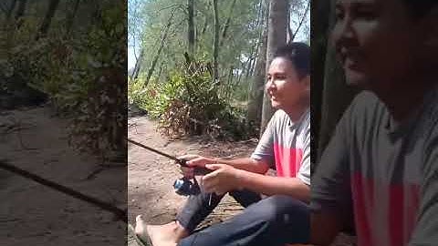 Tugas informatika membuat mini vlog "memancing"