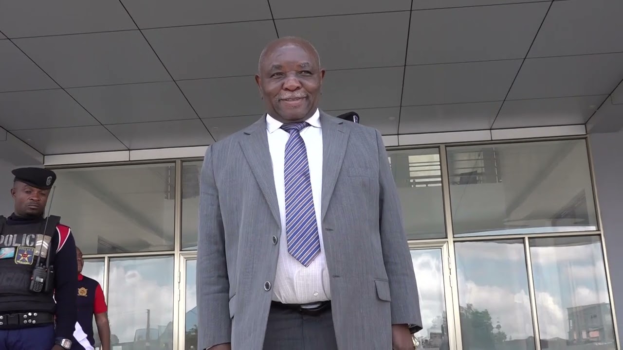 COMPLEXE SCOLAIRE LA GRANDEUR