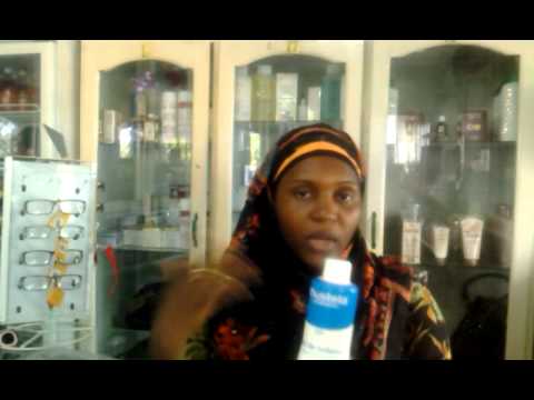 conseils:comment-nettoyer-ses-oreilles+mustela-lait-de-toilette