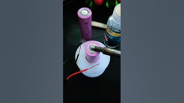 how to soldering lithium battery? #diyelectronics #howtosoldering #batterysoldering #satisfying