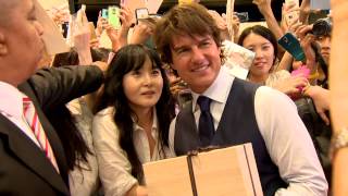 Mission: Impossible: Rogue Nation: Tom Cruise Meeting Fans in Seoul South Korea | ScreenSlam