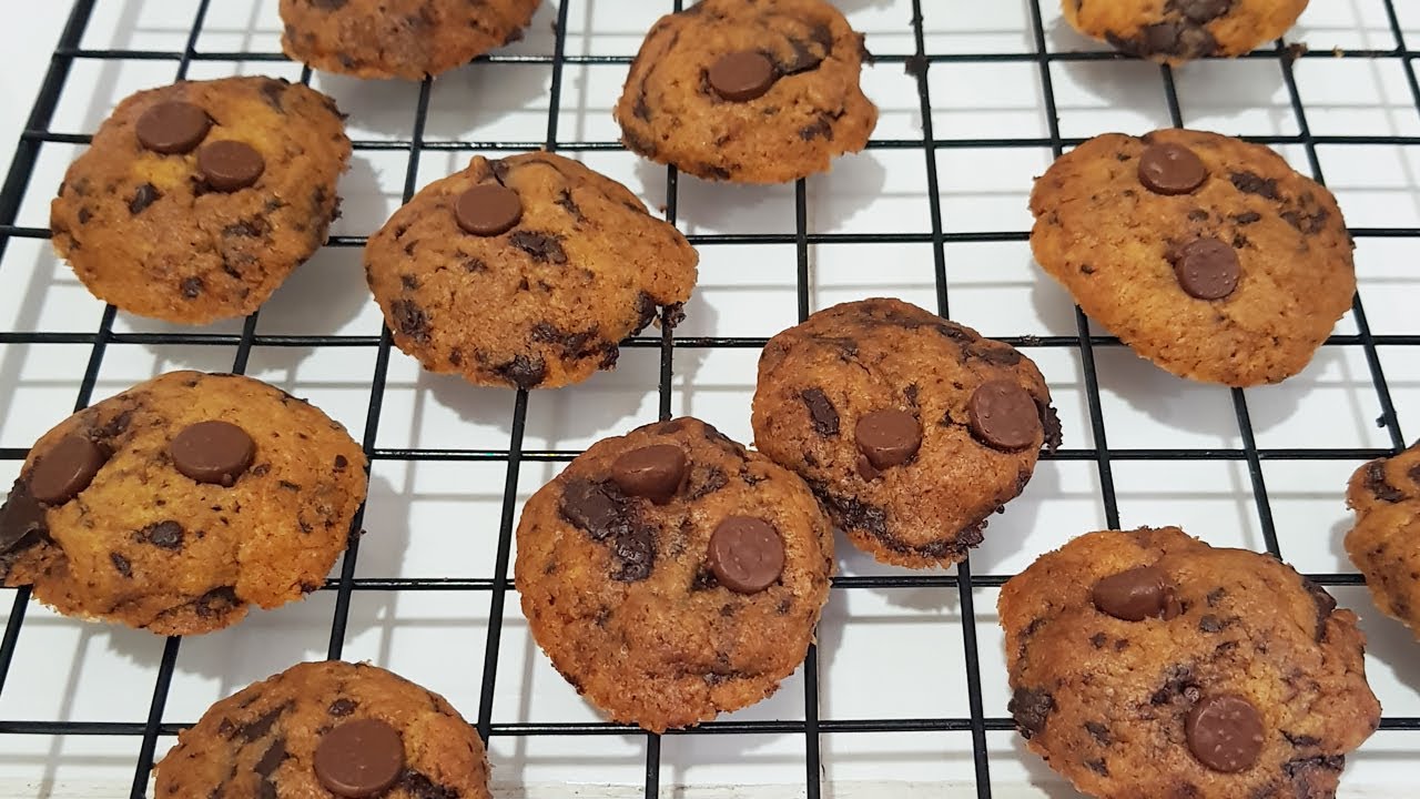 Resepi Biskut Chocolate chip cookies tanpa mesin  YouTube