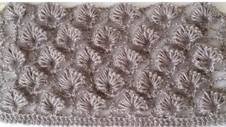 :     ,.A sample of a crochet pattern for a stole, scarf.