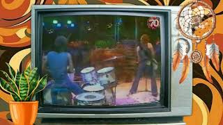 Hello - New York Groove