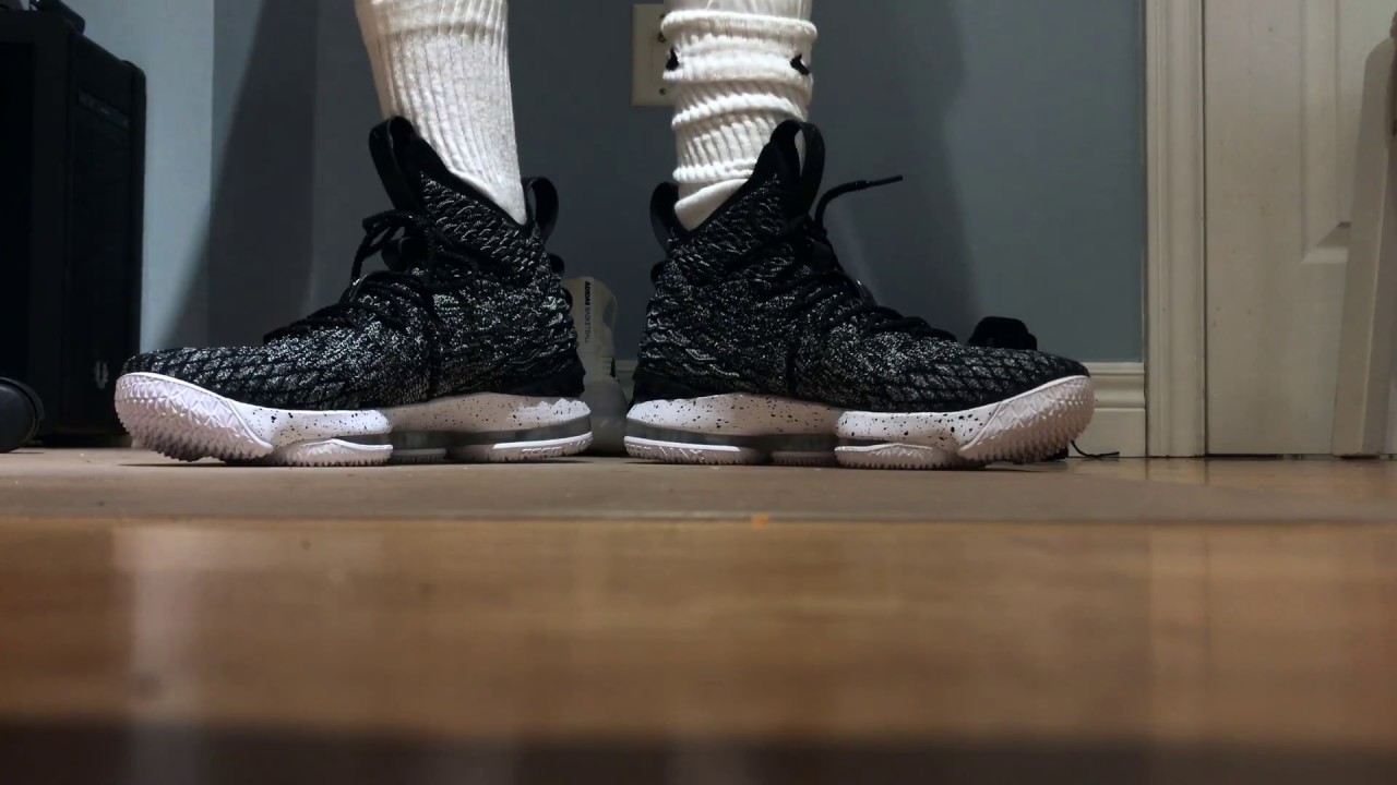 lebron 15 low ashes on feet