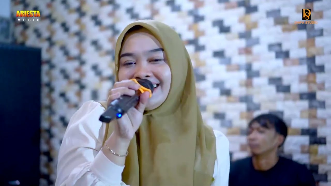 GULALI_DEA AURELIA_COVER ARIESTA MUSIC