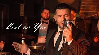 Video thumbnail of "EL GUCCI - LOST ON YOU"