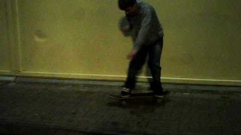 sketchy kickflip