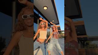 Just Keep Watching - Tate Mcrae Trending Dance Resimi