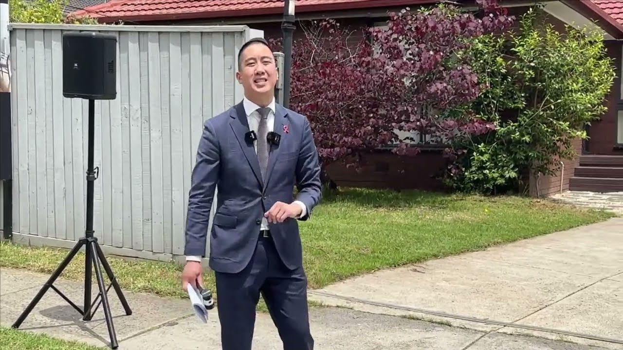 Live Auction @ 38 Blanche Drive, Vermont