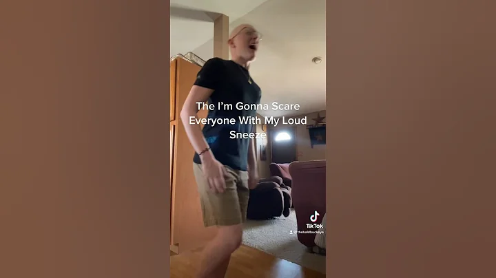 How Different People Sneeze 🤧 #fyp #sneeze #memes #memesdaily #funny #comedy