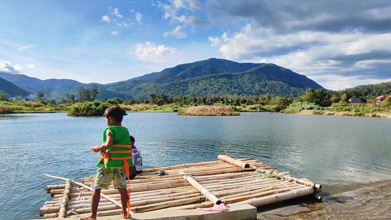 Living in a mountainous area with beautiful nature and rivers | UC COOKING