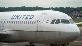 United Airlines To Ban Passengers Who Refuse To Wear Mask