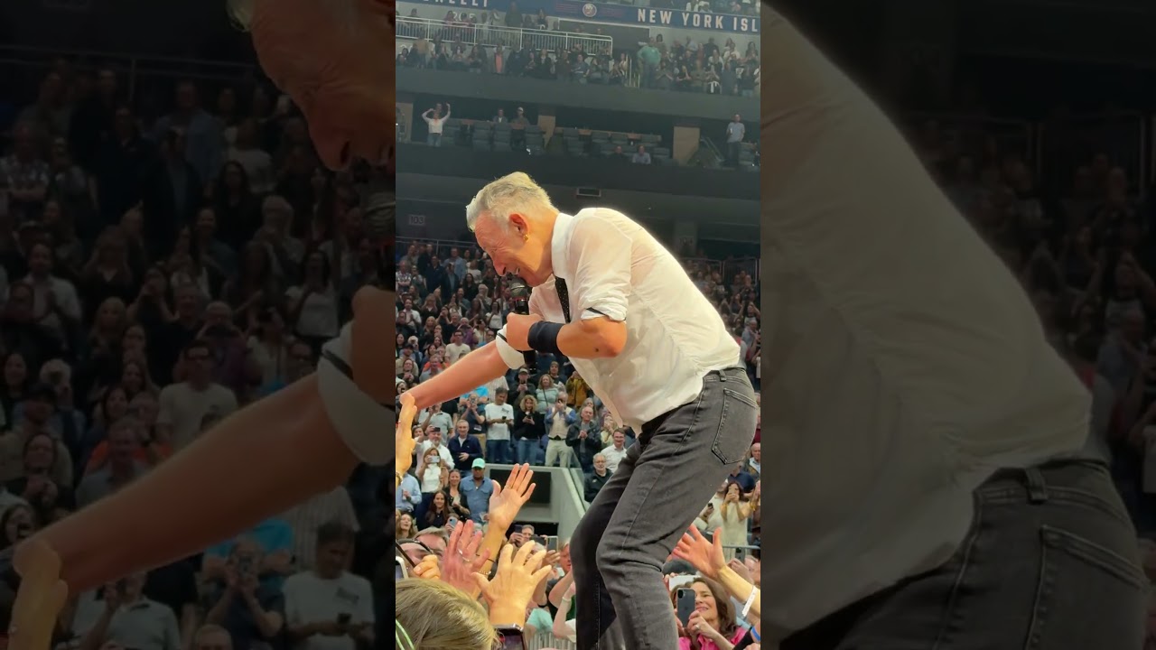 Bruce Springsteen - Tenth Ave Freeze Out 5/5/26 - YouTube