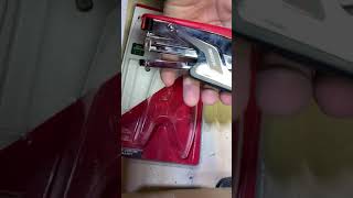 Arrow P21 stapler loading