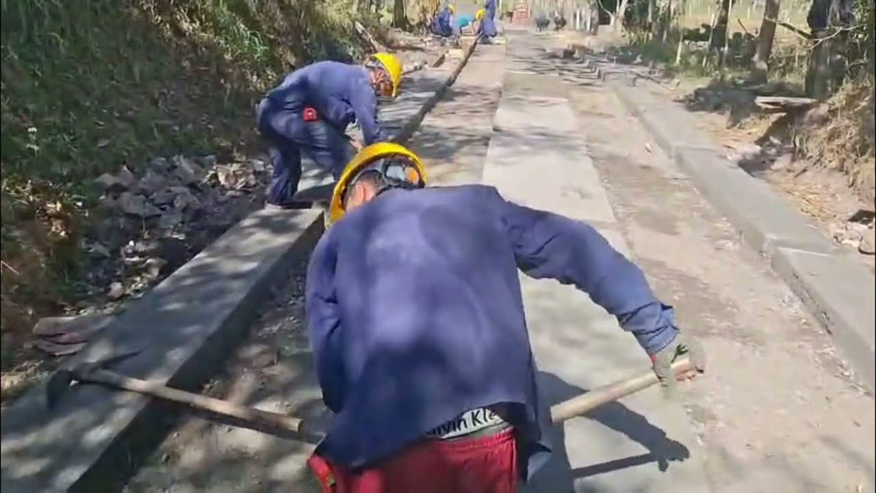 🚜 ¡Así se construye el progreso! Avances de la placa huella en Potreritos