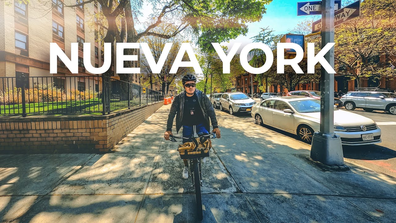 El Nuevo Garaje Seguro Para Bicicletas Que Están Probando En Las Calles De  Nueva York