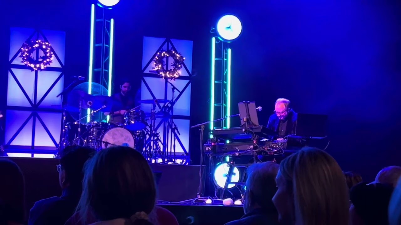 “Freeze the Frame” | Michael W. Smith | Christmas Live Tour | Minneapolis, MN