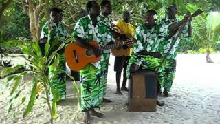 Evergreen Vanuatu- Pele Island stringband video.avi
