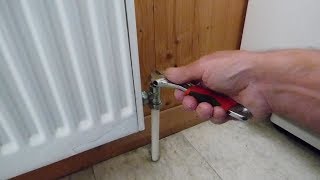 Thermostatic radiator valve broken? How to shut off the heat to the radiator.