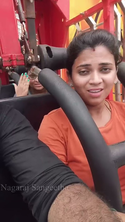 Girl’s theme park Alaparaigal😜😂| sangeetha & kowsi Attrocities #shorts #love #tamil #funny #comedy