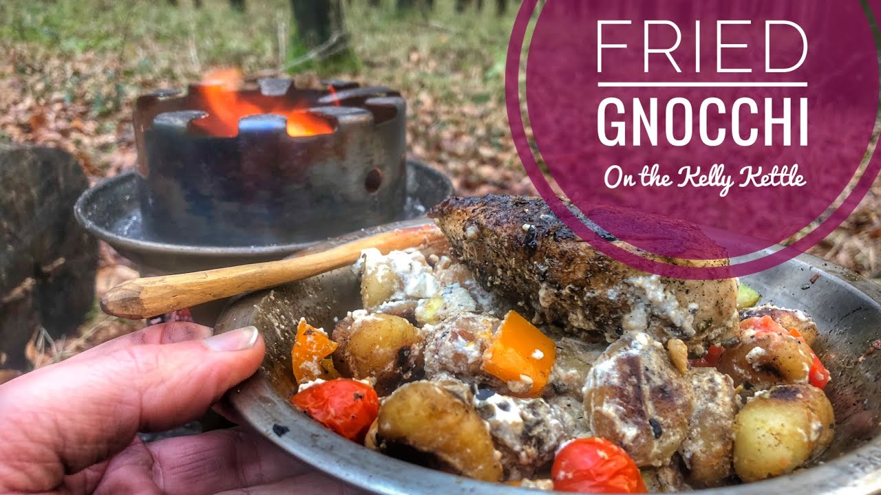 How to fry gnocchi Fried gnocchi served with Mediterranean style