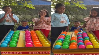 Two cute girls sorting colors balls and challenge in 5 minutes how do you think ?