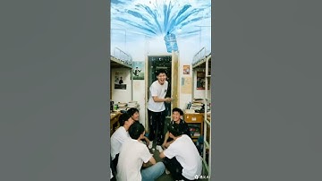 0.71 复制打开抖音，看看【三虎Ai的作品】# 校园 # 帅气出场 # 快乐源泉 # 意想不到... https://v.douyin.com/uMdUcHNL28I/ 07/27