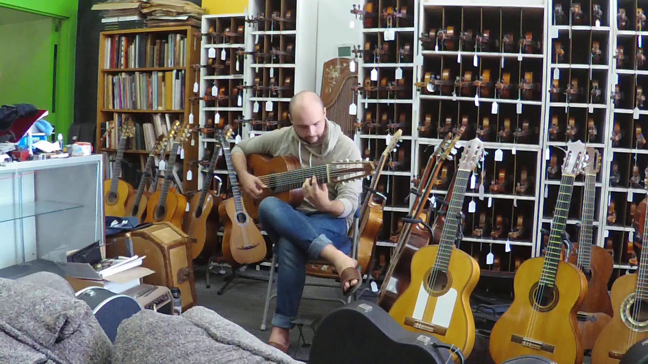 10 String Classical Guitar made in 1975 in Paracho, Mexico - YouTube