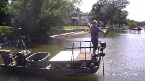 9yr old's bowfishing archive's