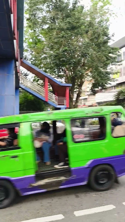 Suasana Sore di Jalan Pajajaran Bogor