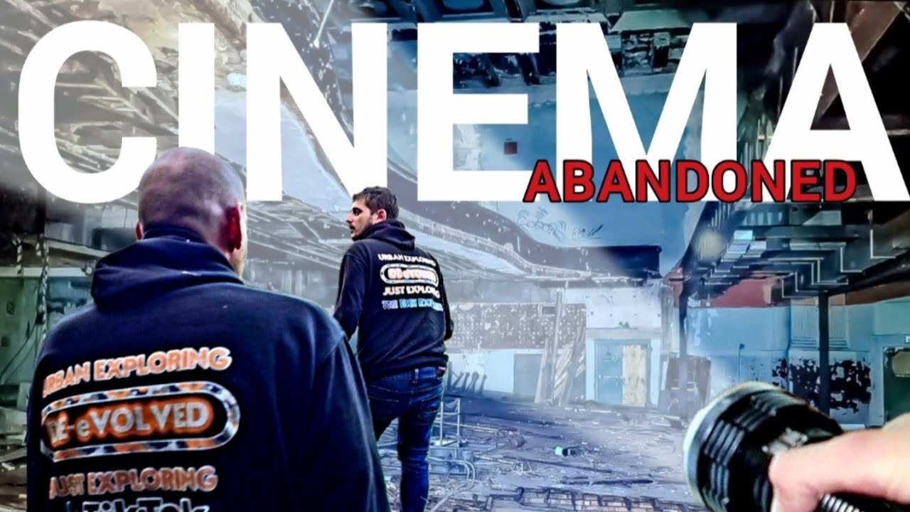 🔦🎬Exploring Inside & Under The Abandoned ODEON / REGAL Cinema - Colchester