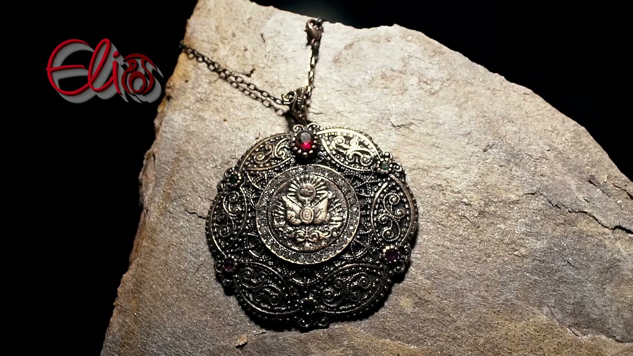 Necklace Secret, Medalion: W 2.2" x 2.50" L, Chain: 27"