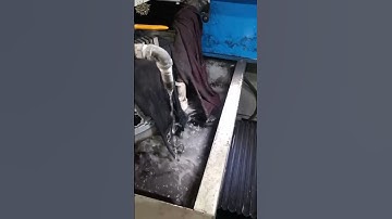 Brilliant knife surface grinding before edge grinding