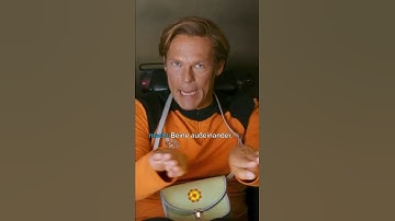 Thumbnail of Space Taxi Karaoke 🚀 #Shorts #traumschiffsuprise