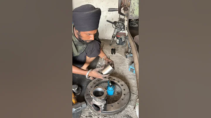 How to sleeve fitting #shortsfeed #automobile #car #repair #cleaning #machine #clarence #cummins #In