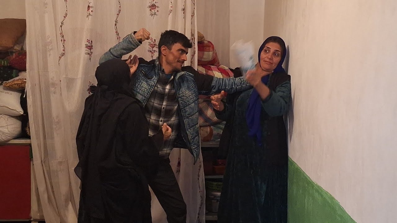 Marital crisis management of differences and preservation of love