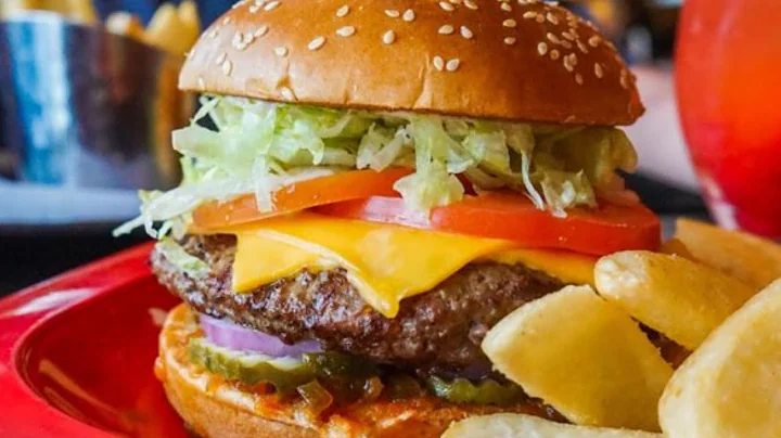 What You Should Know Before Eating At Red Robin Ag...