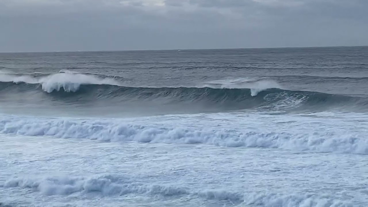 Bronte and Tamarama Surf Check Monday July 29th 2024 8:30am