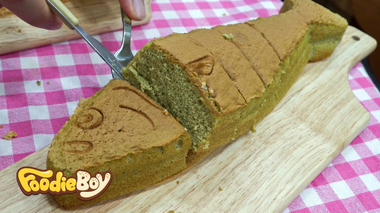 고등어빵 / Mackerel Shaped Bread - Korean Street Food / 부산 암남동 고등어빵