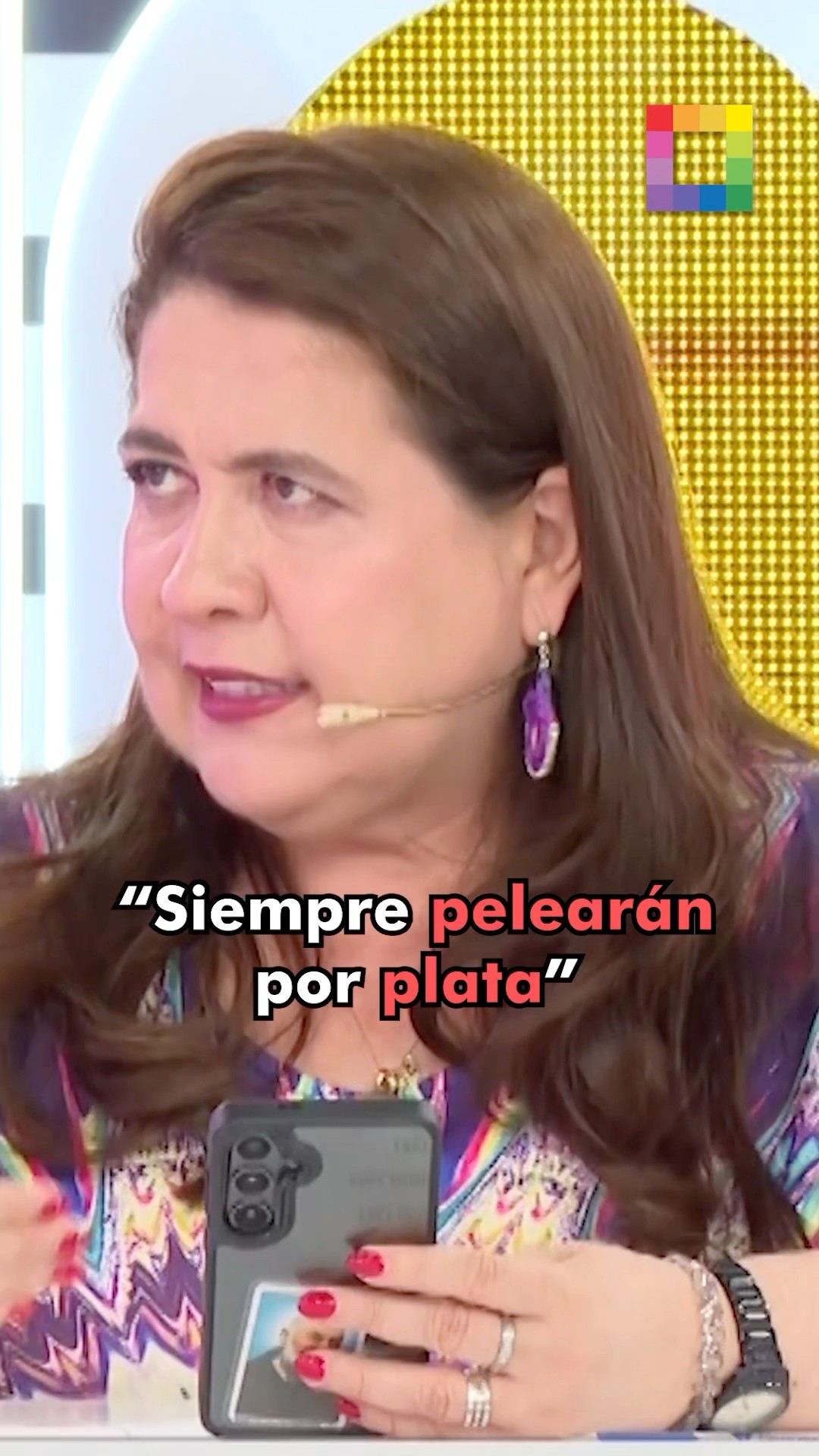 Rosa María Cifuentes:” Ellos siempre pelearán por plata”. #AmorYFuego